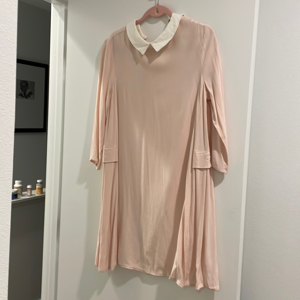 M/L Frnch dress.  Buttons in back. White collar